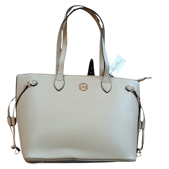 Marilyn Monroe Handbags - Elegant Cream Tote Bag